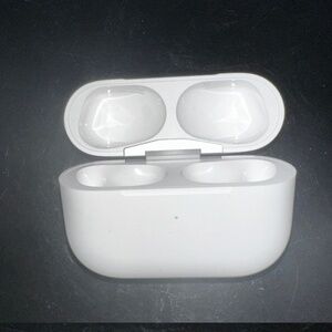 AirPod charging Case 2nd generation (UNUSED)